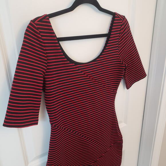 Jack. by BB Dakota Women's Red Black Stripe Bodycon Short Sleeve Dress Small - Picture 2 of 7